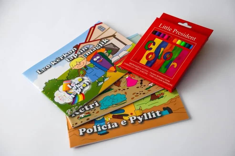 Set 3 libra Hutini për fëmijë + ngjyrat, 10014