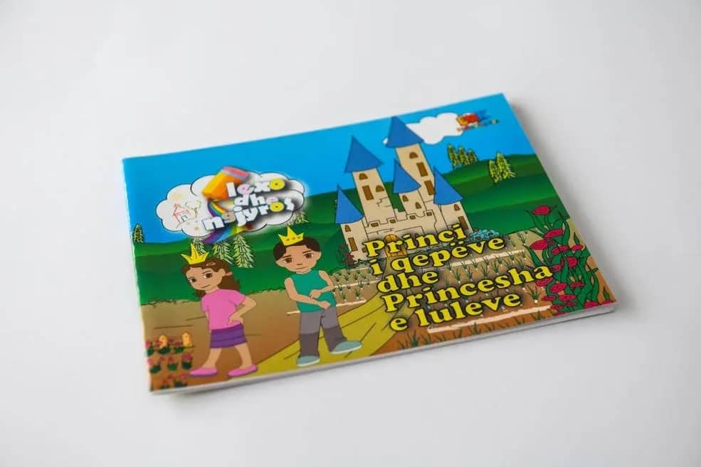 Princi i qepëve dhe princesha e luleve, 01116